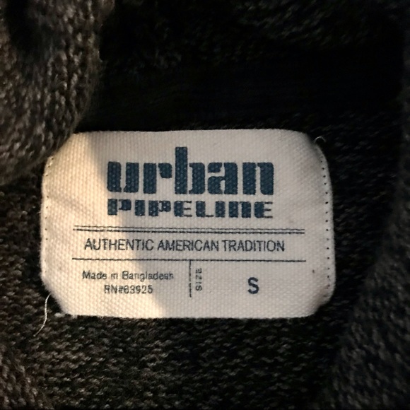 urban PIPELINE Sweater With Hoodie / Like New / Host Pick - Picture 5 of 12
